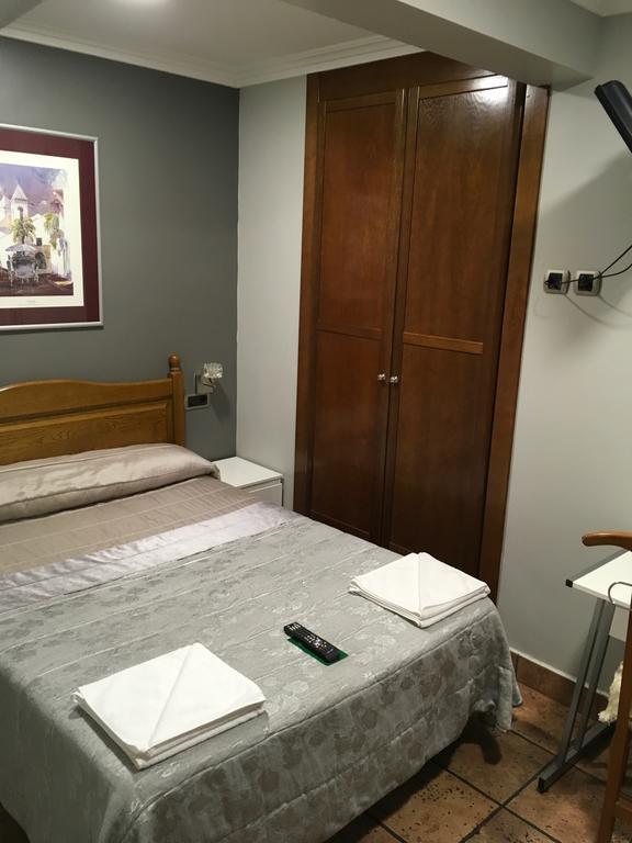 Pension La Redonda Logroño Dış mekan fotoğraf