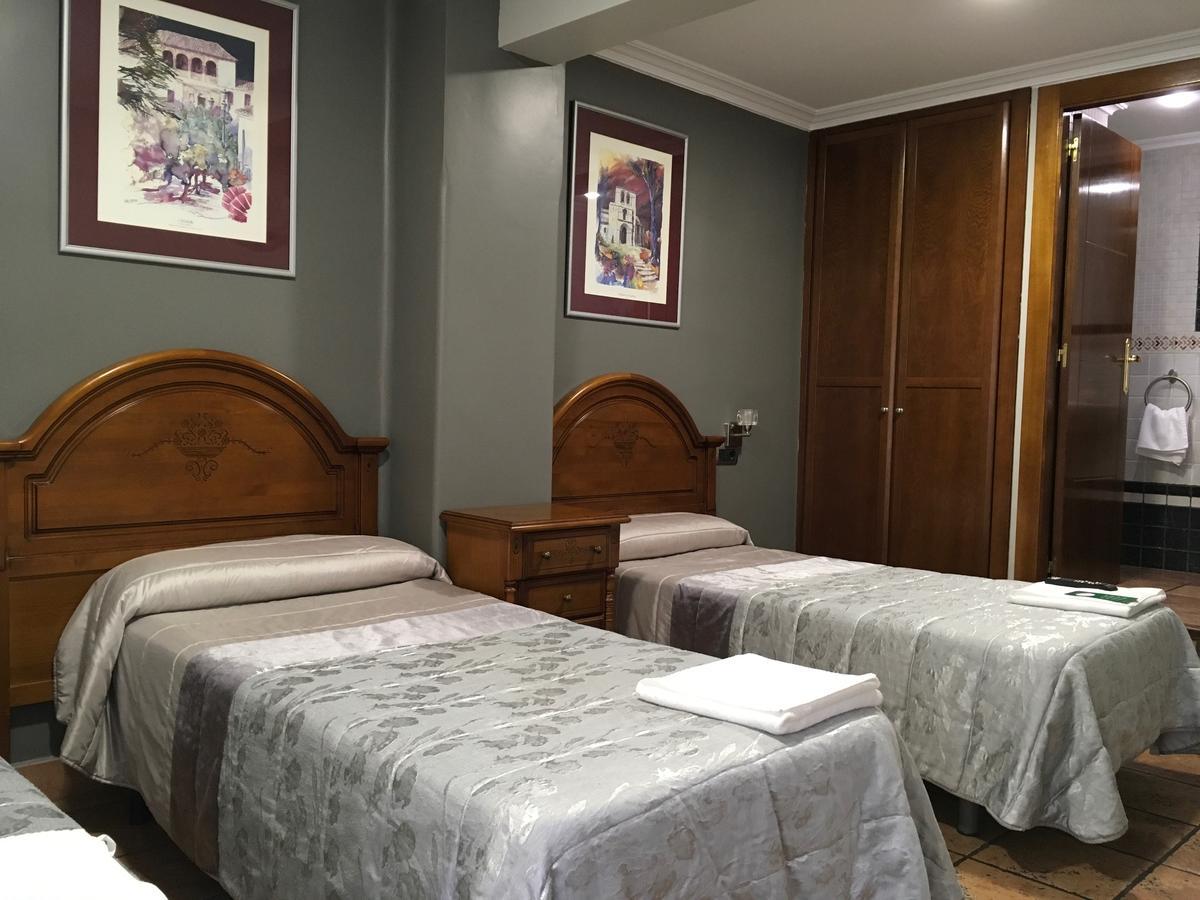 Pension La Redonda Logroño Dış mekan fotoğraf